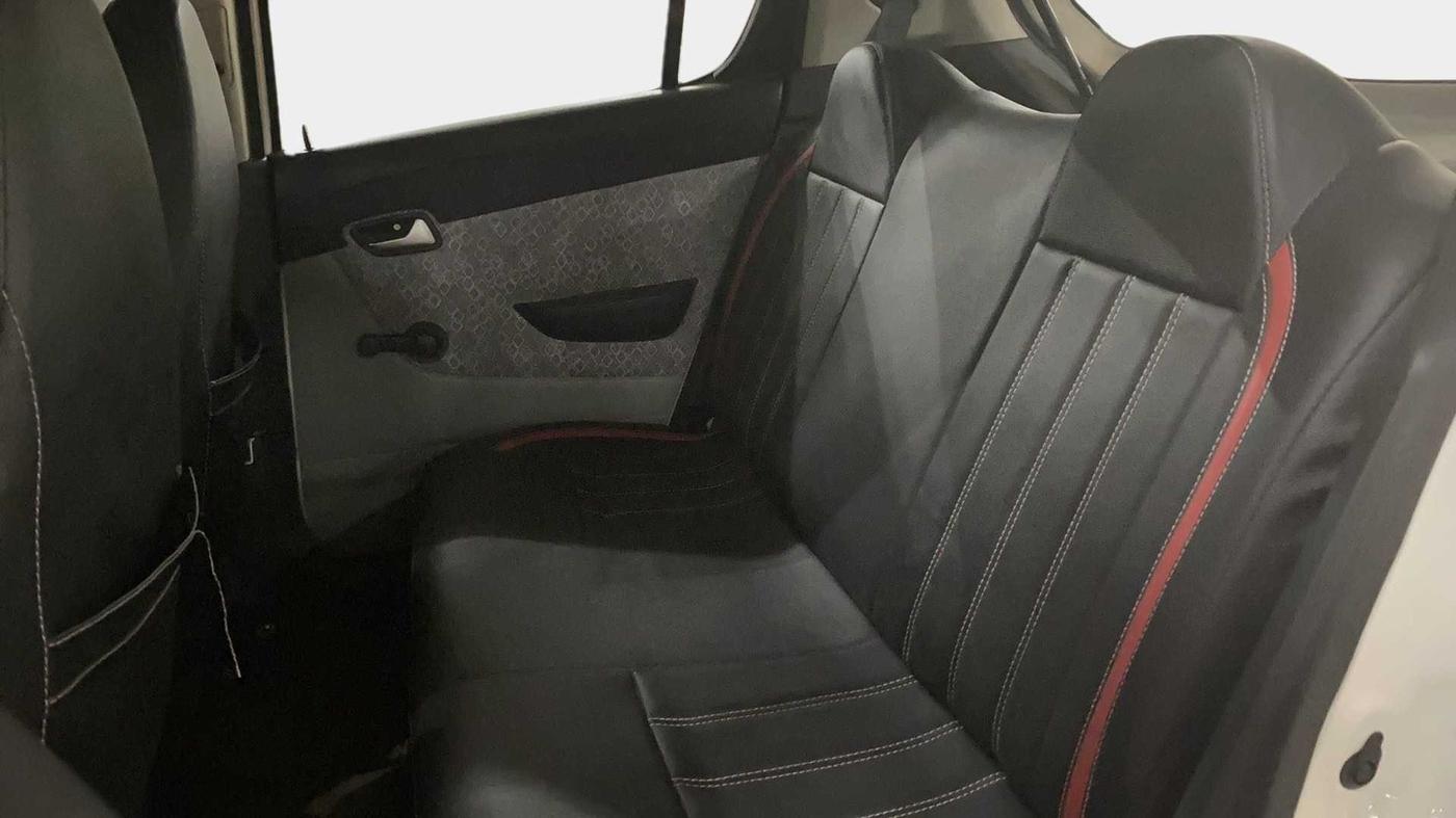 2017 Maruti Alto 800 LXI, Petrol, Manual, 27,754 km, Right Side Rear Door Cabin