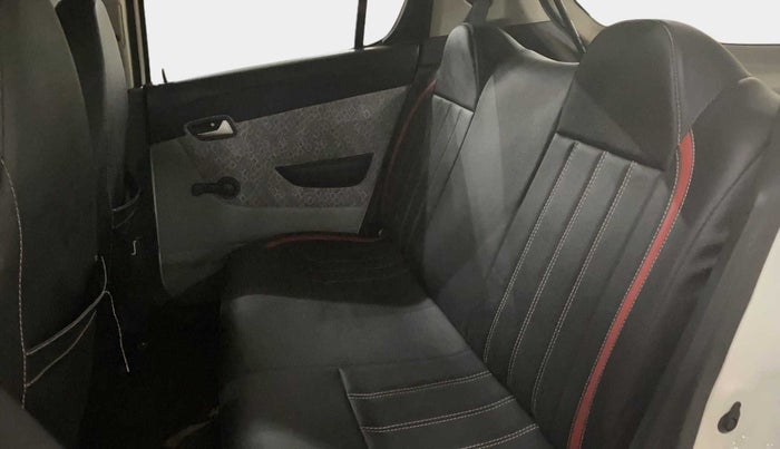 2017 Maruti Alto 800 LXI, Petrol, Manual, 27,754 km, Right Side Rear Door Cabin