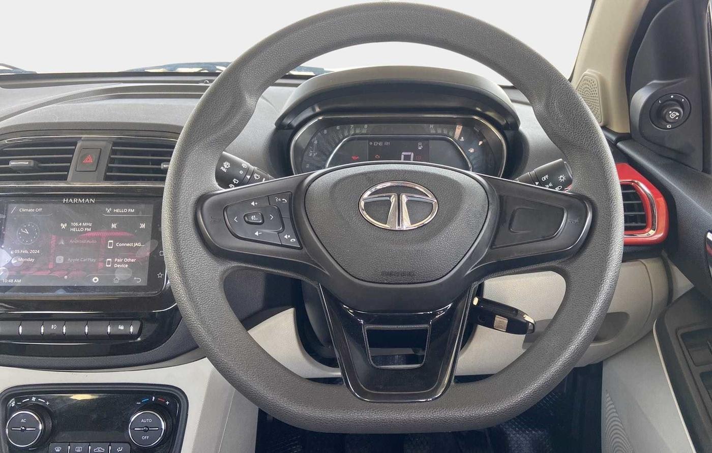 2022 Tata Tiago XZ PLUS PETROL, Petrol, Manual, 5,419 km, Steering Wheel Close Up
