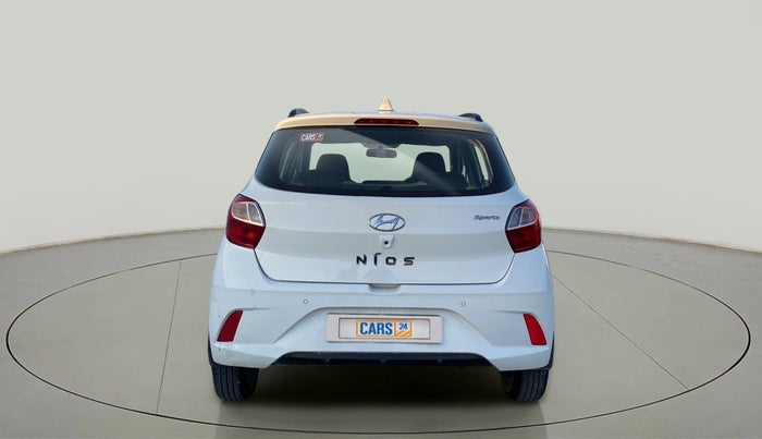 2020 Hyundai GRAND I10 NIOS SPORTZ AMT 1.2 KAPPA VTVT, Petrol, Automatic, 42,358 km, Back/Rear