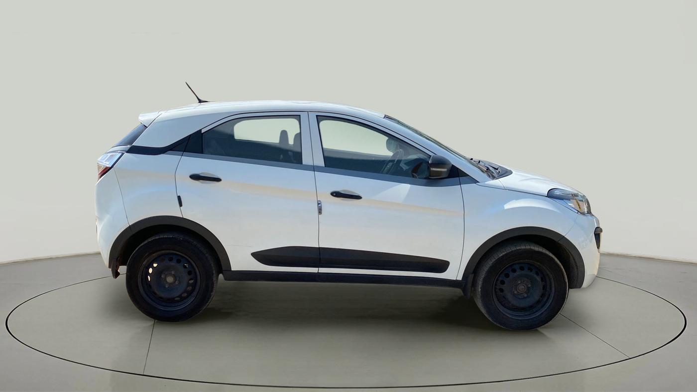 2019 Tata NEXON XM DIESEL, Diesel, Manual, 98,997 km, Right Side View
