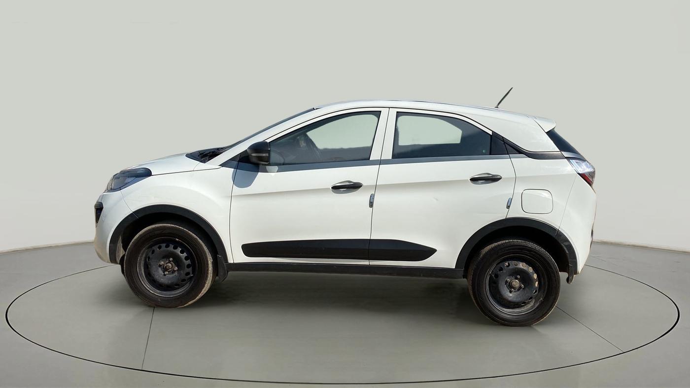 2019 Tata NEXON XM DIESEL, Diesel, Manual, 98,997 km, Left Side