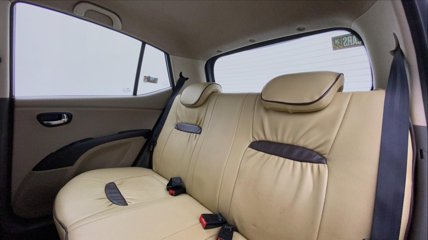 2012 Hyundai i10 SPORTZ 1.2, Petrol, Manual, 81,073 km, Right Side Rear Door Cabin