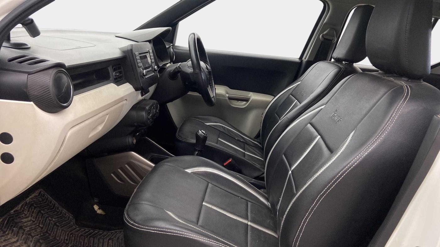 2017 Maruti IGNIS DELTA 1.2, Petrol, Manual, 57,240 km, Right Side Front Door Cabin