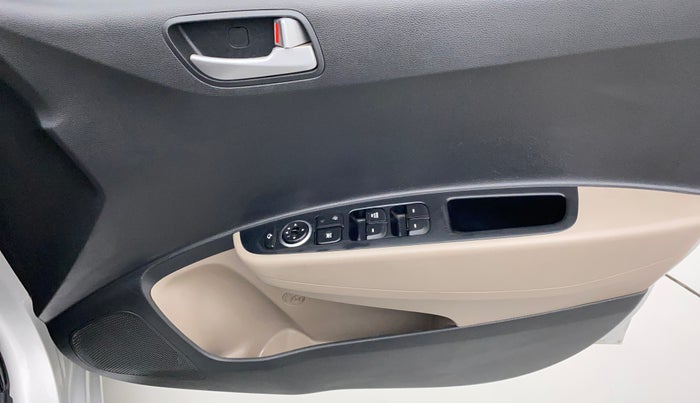 2014 Hyundai Xcent SX 1.2 (O), Petrol, Manual, 46,449 km, Driver Side Door Panels Control