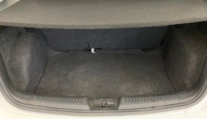 2020 Volkswagen Polo TRENDLINE 1.0L, Petrol, Manual, 35,804 km, Boot Inside