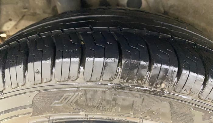 2018 Hyundai Verna 1.4 EX PETROL, Petrol, Manual, 88,345 km, Right Rear Tyre Tread