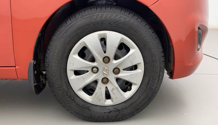 2011 Hyundai i10 MAGNA 1.1, Petrol, Manual, 92,176 km, Right Front Wheel