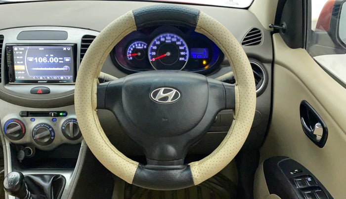 2011 Hyundai i10 MAGNA 1.1, Petrol, Manual, 92,176 km, Steering Wheel Close Up