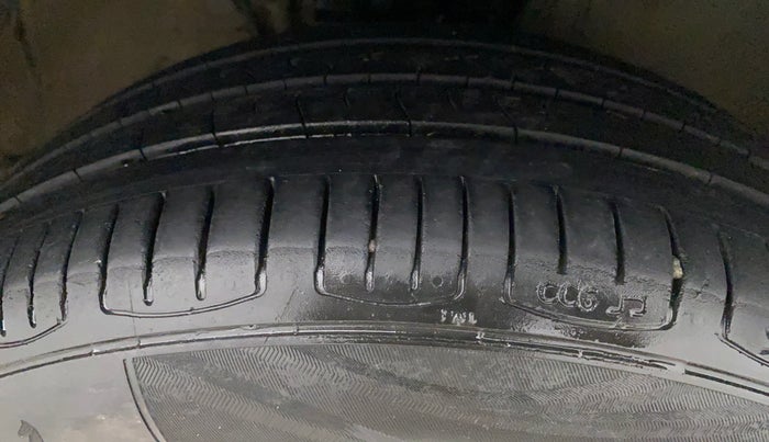 2018 Skoda Rapid AMBITION 1.5 TDI AT, Diesel, Automatic, 97,682 km, Right Front Tyre Tread
