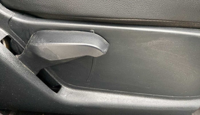 2019 Ford Ecosport TITANIUM 1.5L THUNDER EDTION PETROL, Petrol, Manual, 35,355 km, Driver Side Adjustment Panel