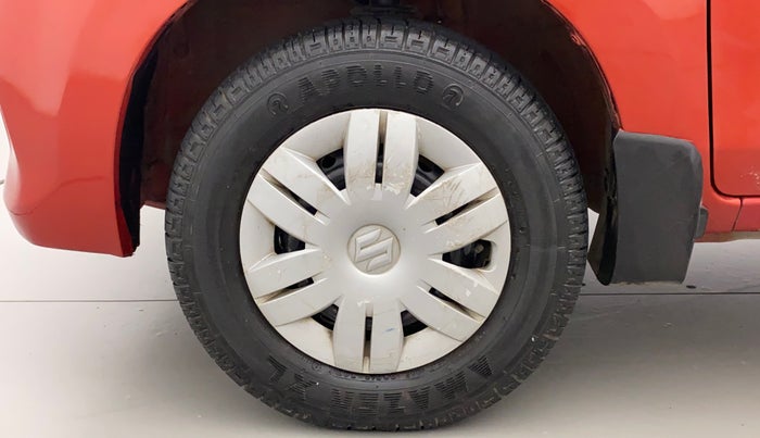 2017 Maruti Alto 800 LXI, Petrol, Manual, 32,845 km, Left Front Wheel