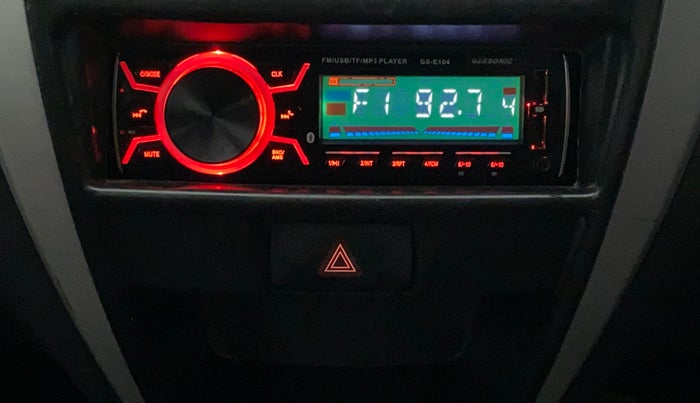 2017 Maruti Alto 800 LXI, Petrol, Manual, 32,845 km, Infotainment System