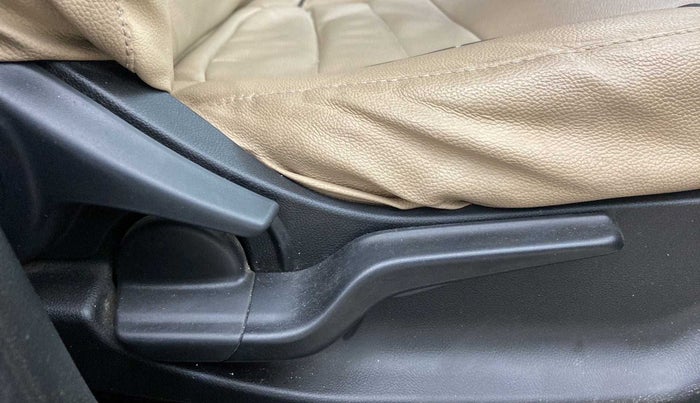 2018 Honda Amaze 1.2L I-VTEC V CVT, Petrol, Automatic, 51,832 km, Driver Side Adjustment Panel