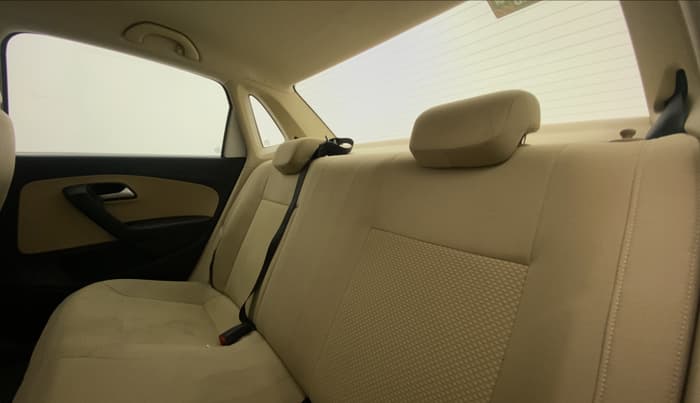 2019 Volkswagen Ameo HIGHLINE PLUS 1.5L AT 16 ALLOY, Diesel, Automatic, 63,113 km, Right Side Rear Door Cabin