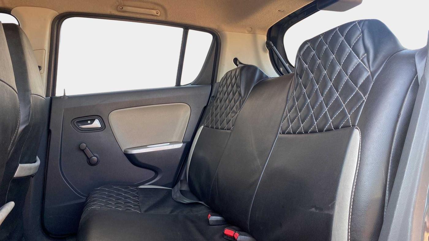 2015 Maruti Alto K10 VXI, Petrol, Manual, 49,242 km, Right Side Rear Door Cabin