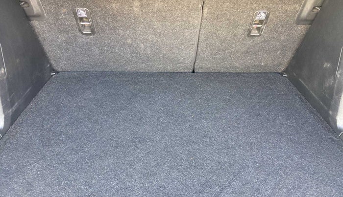 2021 Maruti S Cross ZETA AT 1.5, Petrol, Automatic, 40,951 km, Boot Inside