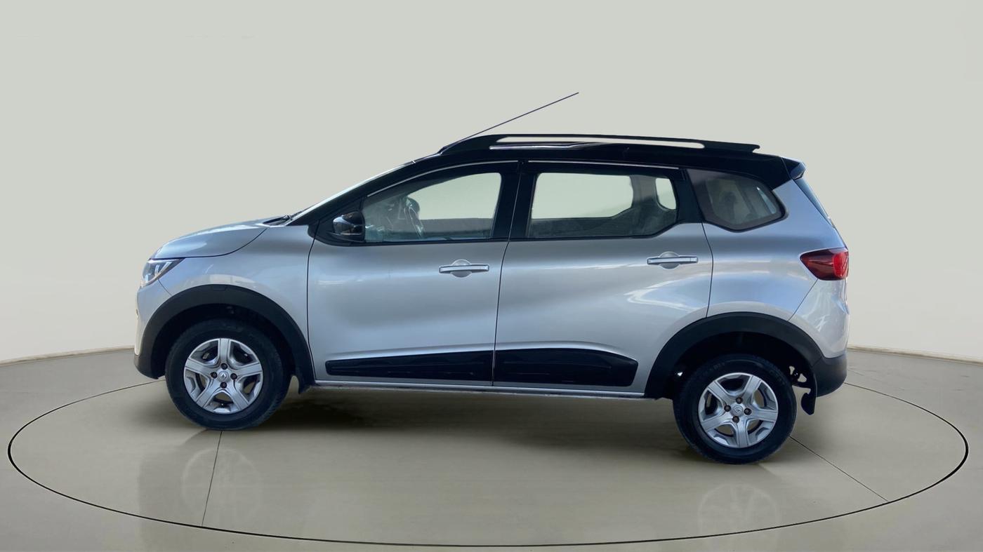 2022 Renault TRIBER RXT AMT, Petrol, Automatic, 30,150 km, Left Side