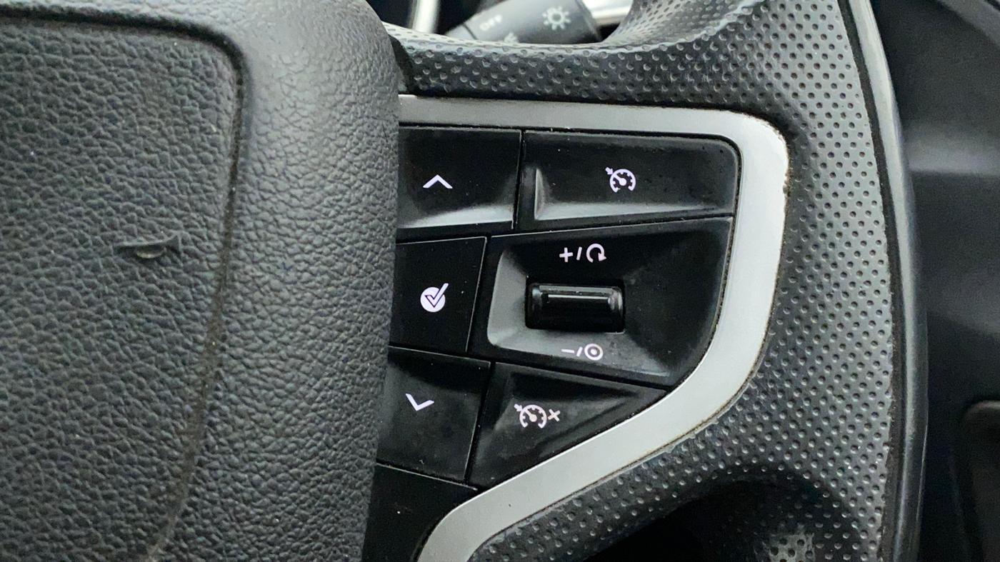 2019 Tata Harrier XZ 2.0L, Diesel, Manual, 91,379 km, Adaptive Cruise Control