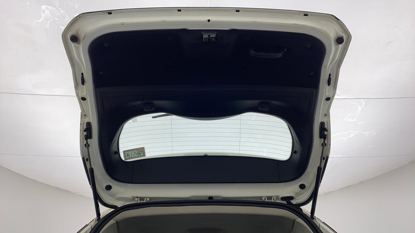 2019 Tata Harrier XZ 2.0L, Diesel, Manual, 91,379 km, Boot Door Open
