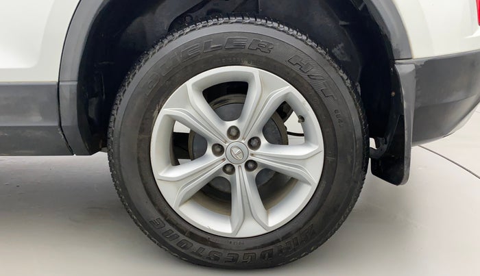 2019 Tata Harrier XZ 2.0L, Diesel, Manual, 91,379 km, Left Rear Wheel