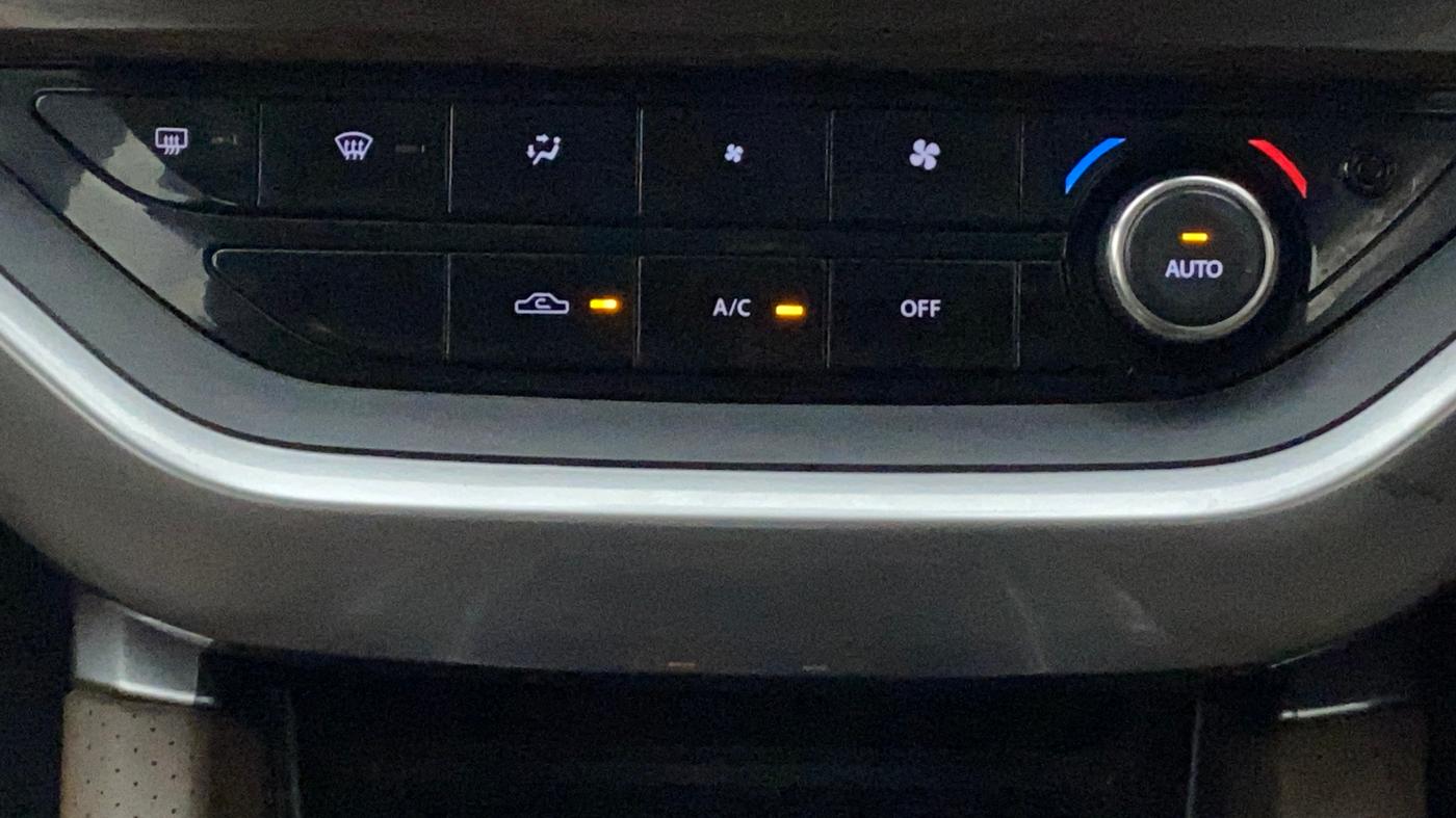 2019 Tata Harrier XZ 2.0L, Diesel, Manual, 91,379 km, Automatic Climate Control
