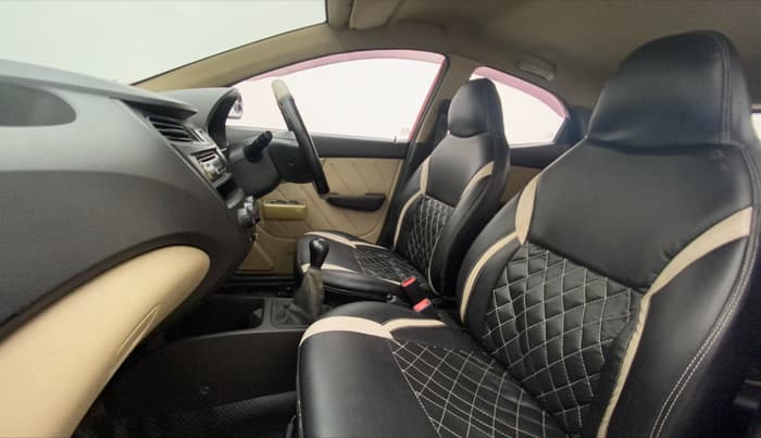 2014 Hyundai Eon D-LITE+, Petrol, Manual, 53,616 km, Right Side Front Door Cabin