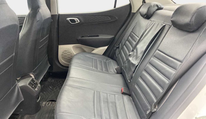 2023 Hyundai AURA SX 1.2 CNG, CNG, Manual, 11,056 km, Right Side Rear Door Cabin