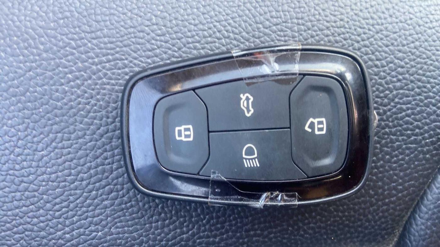 2022 Tata TIAGO NRG XZ AMT, Petrol, Automatic, 16,926 km, Key Close Up