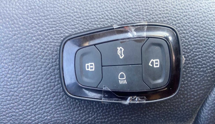 2022 Tata TIAGO NRG XZ AMT, Petrol, Automatic, 16,926 km, Key Close Up