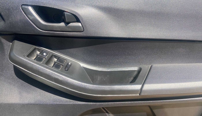 2022 Tata TIAGO NRG XZ AMT, Petrol, Automatic, 16,926 km, Driver Side Door Panels Control