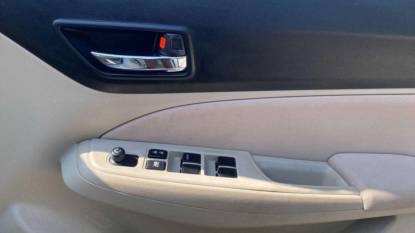2019 Maruti Dzire VXI, Petrol, Manual, 17,933 km, Driver Side Door Panels Control