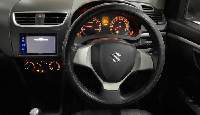 2014 Maruti Swift VXI, CNG, Manual, 85,037 km, Steering Wheel Close Up