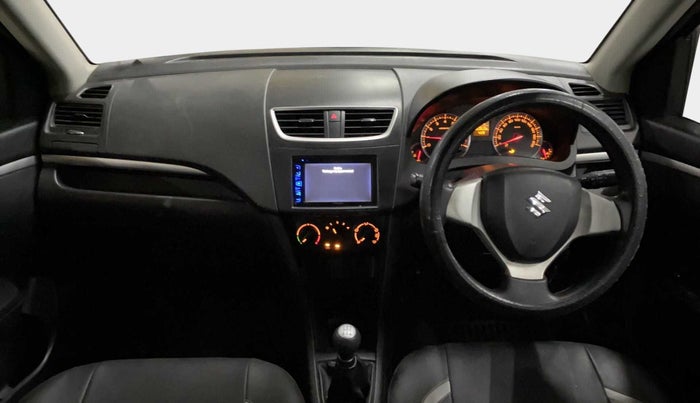 2014 Maruti Swift VXI, CNG, Manual, 85,037 km, Dashboard