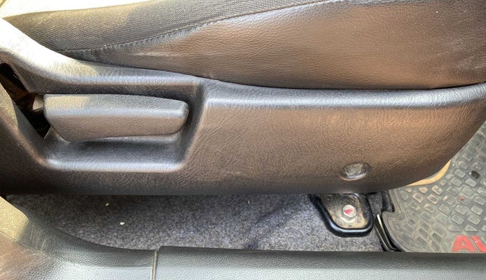 2021 Maruti Alto VXI PLUS, Petrol, Manual, 72,789 km, Driver Side Adjustment Panel