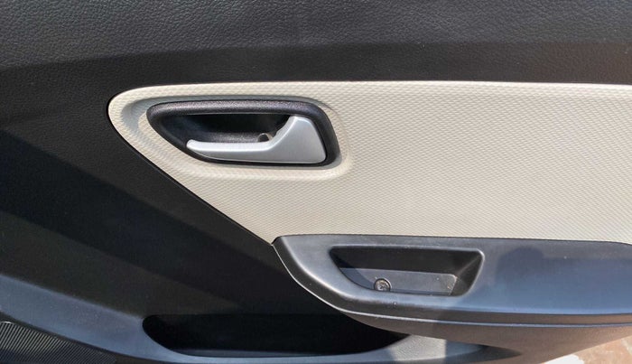 2021 Maruti Alto LXI, Petrol, Manual, 9,507 km, Driver Side Door Panels Control