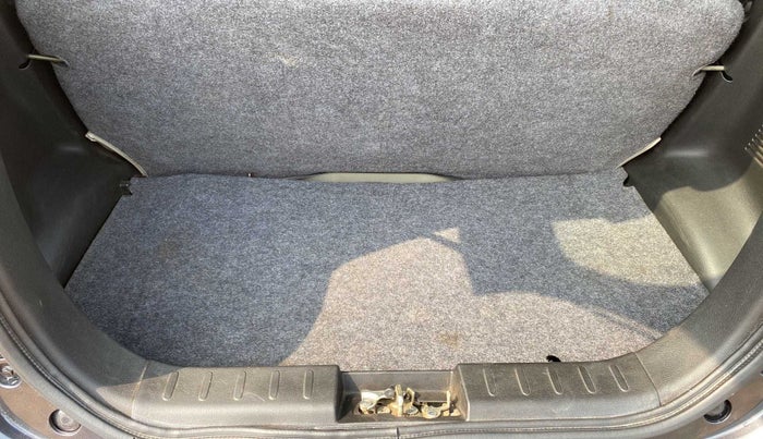 2021 Maruti Alto LXI, Petrol, Manual, 9,507 km, Boot Inside