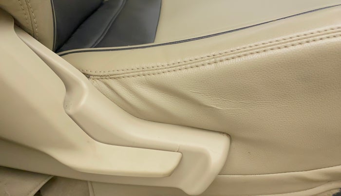 2020 Maruti Dzire LXI, Petrol, Manual, 72,822 km, Driver Side Adjustment Panel