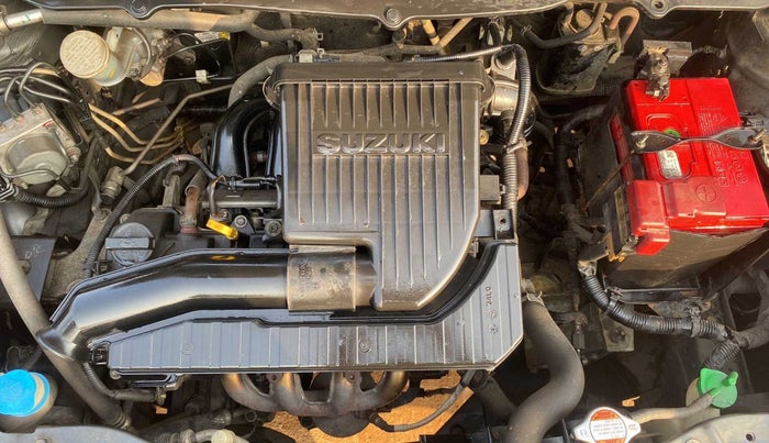 2016 Maruti Swift Dzire VXI (O), Petrol, Manual, 47,571 km, Open Bonet