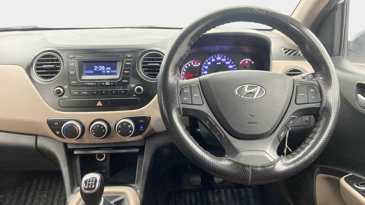 2016 Hyundai Xcent SX 1.2, Petrol, Manual, 48,199 km, Steering Wheel Close Up