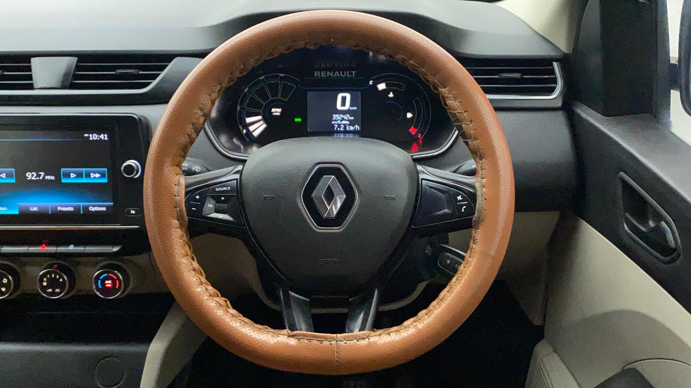 2021 Renault TRIBER RXT, Petrol, Manual, 39,278 km, Steering Wheel Close Up