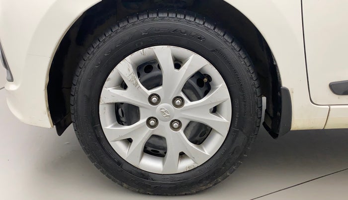 2015 Hyundai Grand i10 SPORTZ 1.2 KAPPA VTVT, Petrol, Manual, 91,740 km, Left Front Wheel