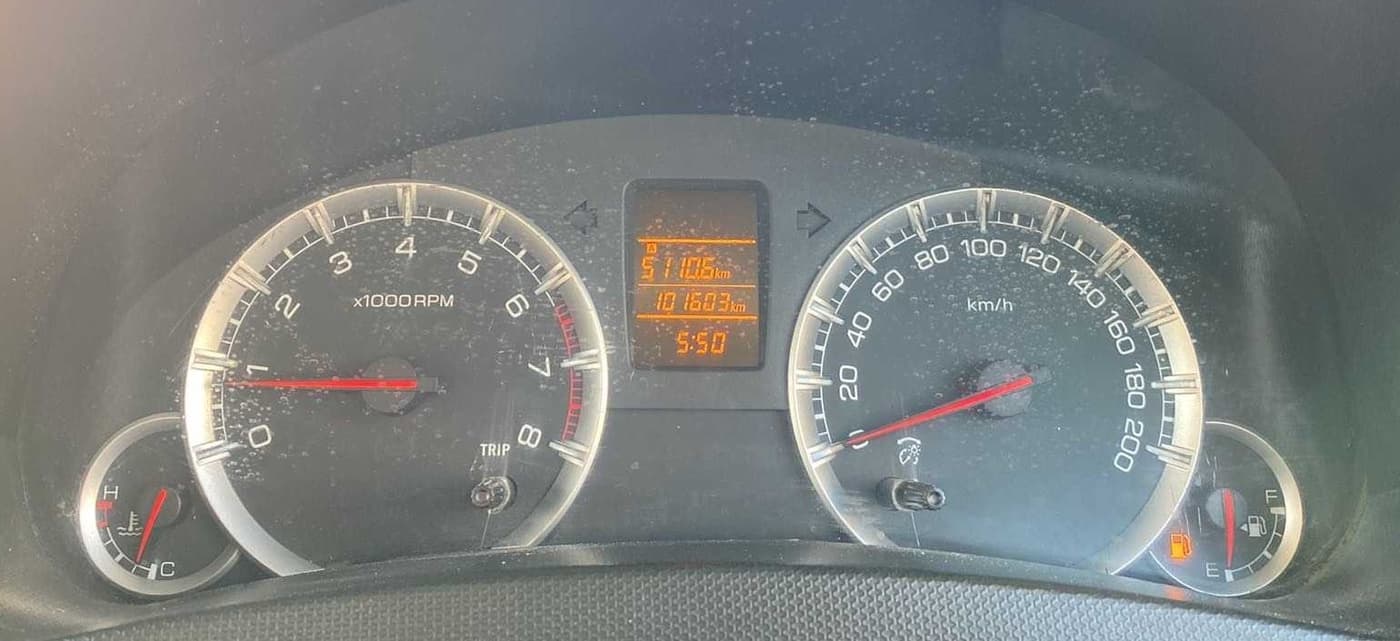 2015 Maruti Swift VXI, Petrol, Manual, 1,01,563 km, Odometer Image