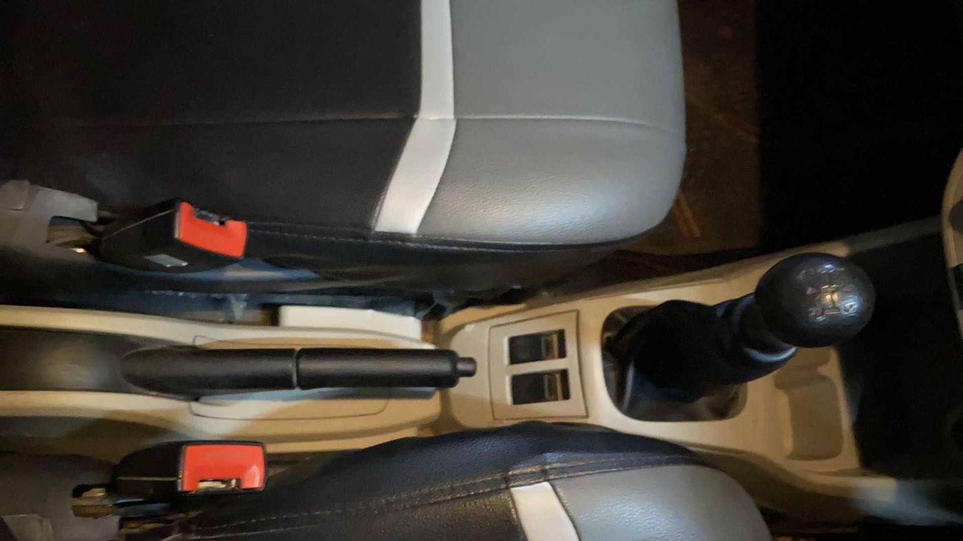 2019 Maruti Alto LXI, Petrol, Manual, 40,673 km, Gear Lever
