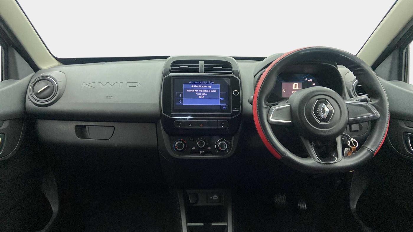 2020 Renault Kwid RXT 1.0 AMT (O), Petrol, Automatic, 12,381 km, Dashboard