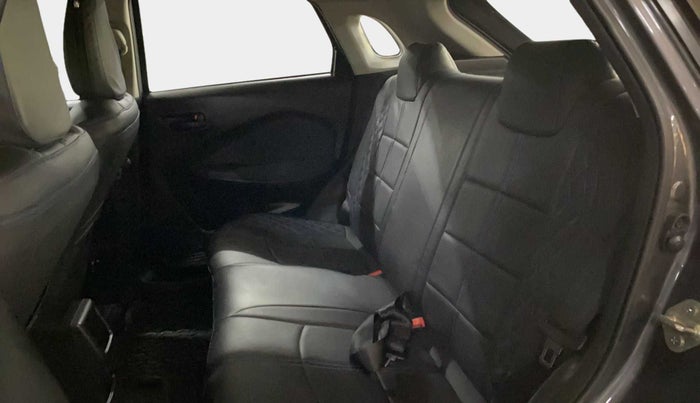 2022 Maruti Baleno DELTA PETROL 1.2, Petrol, Manual, 18,797 km, Right Side Rear Door Cabin