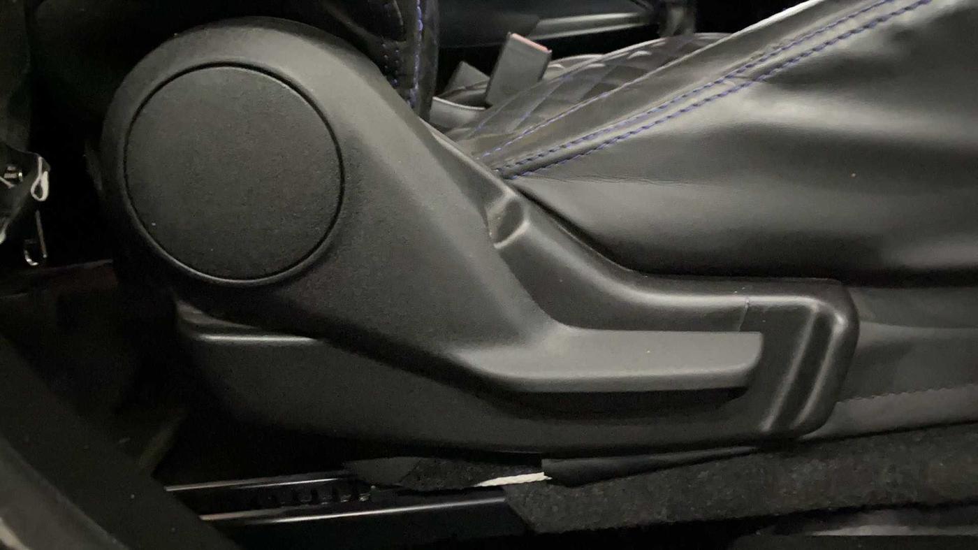 2022 Maruti Baleno DELTA PETROL 1.2, Petrol, Manual, 18,797 km, Driver Side Adjustment Panel