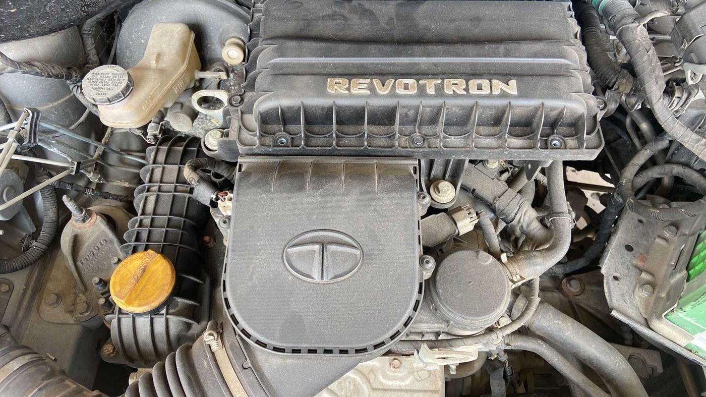 2018 Tata TIGOR XZ PETROL, Petrol, Manual, 39,771 km, Open Bonet