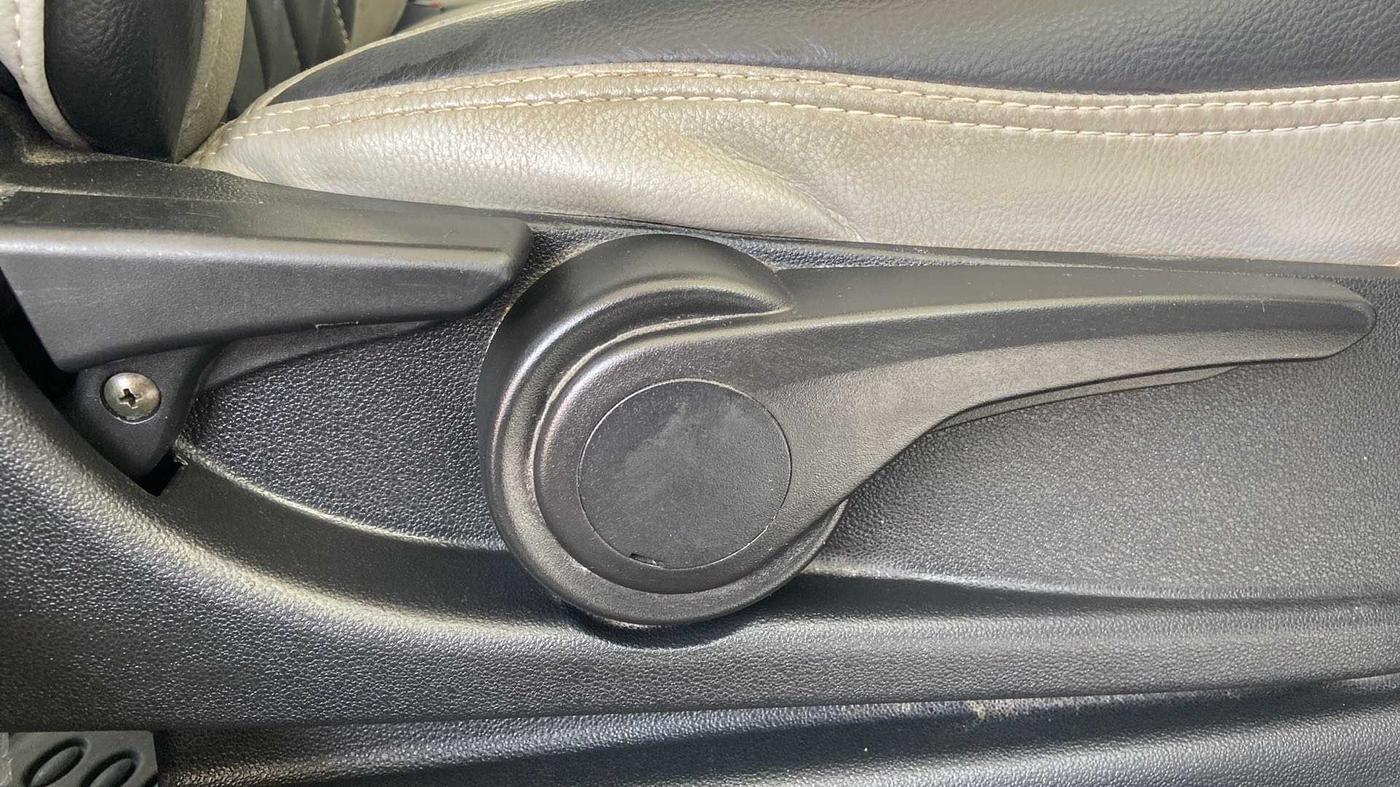 2018 Tata TIGOR XZ PETROL, Petrol, Manual, 39,771 km, Driver Side Adjustment Panel