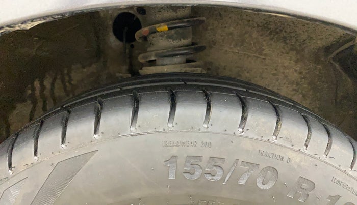 2016 Maruti Alto K10 VXI AMT, Petrol, Automatic, 94,326 km, Right Front Tyre Tread